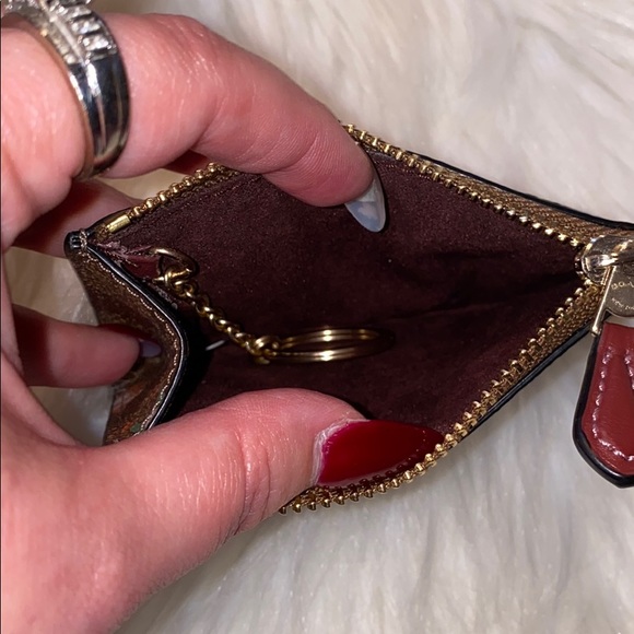 New Coach Card Holder - Picture 4 of 6